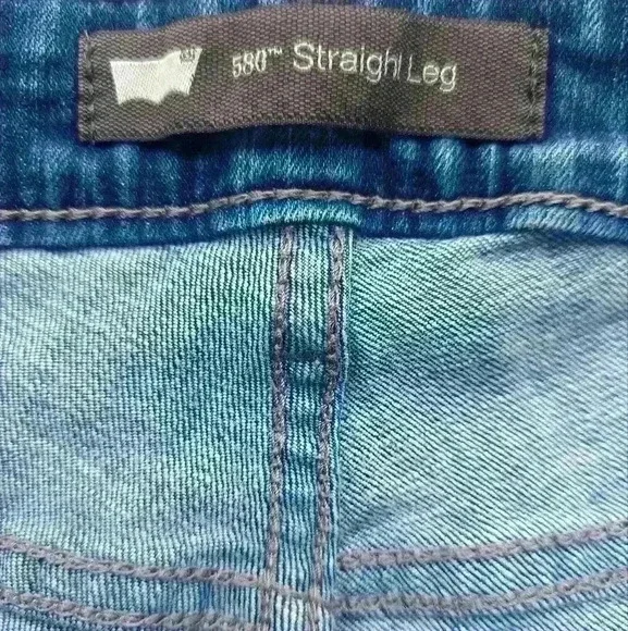 Levi's 580 Straight Leg Jeans - Picture 6 of 9
